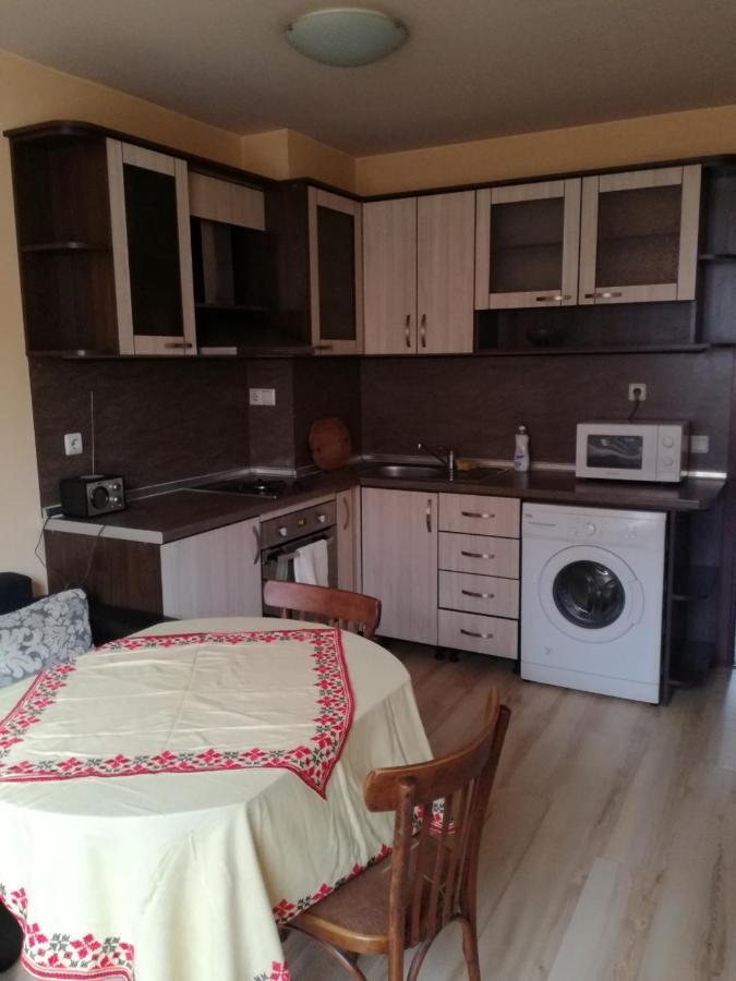 lider apartmen Xan malamir Varna Exterior foto